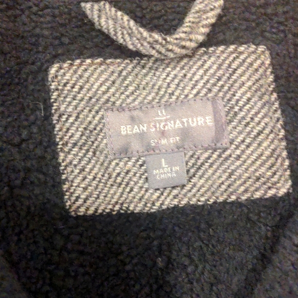 LL Bean wool coat - Picture 2 of 4